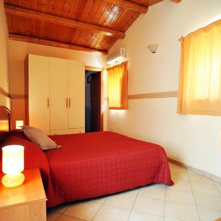 B&B Isola Del Sole Noto Bagian luar foto