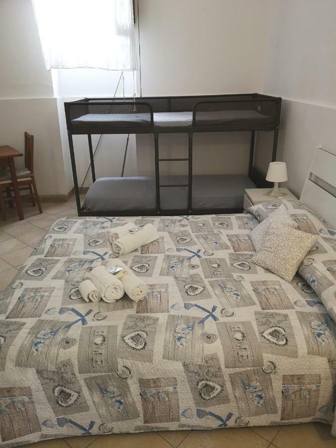 B&B Isola Del Sole Noto Bagian luar foto